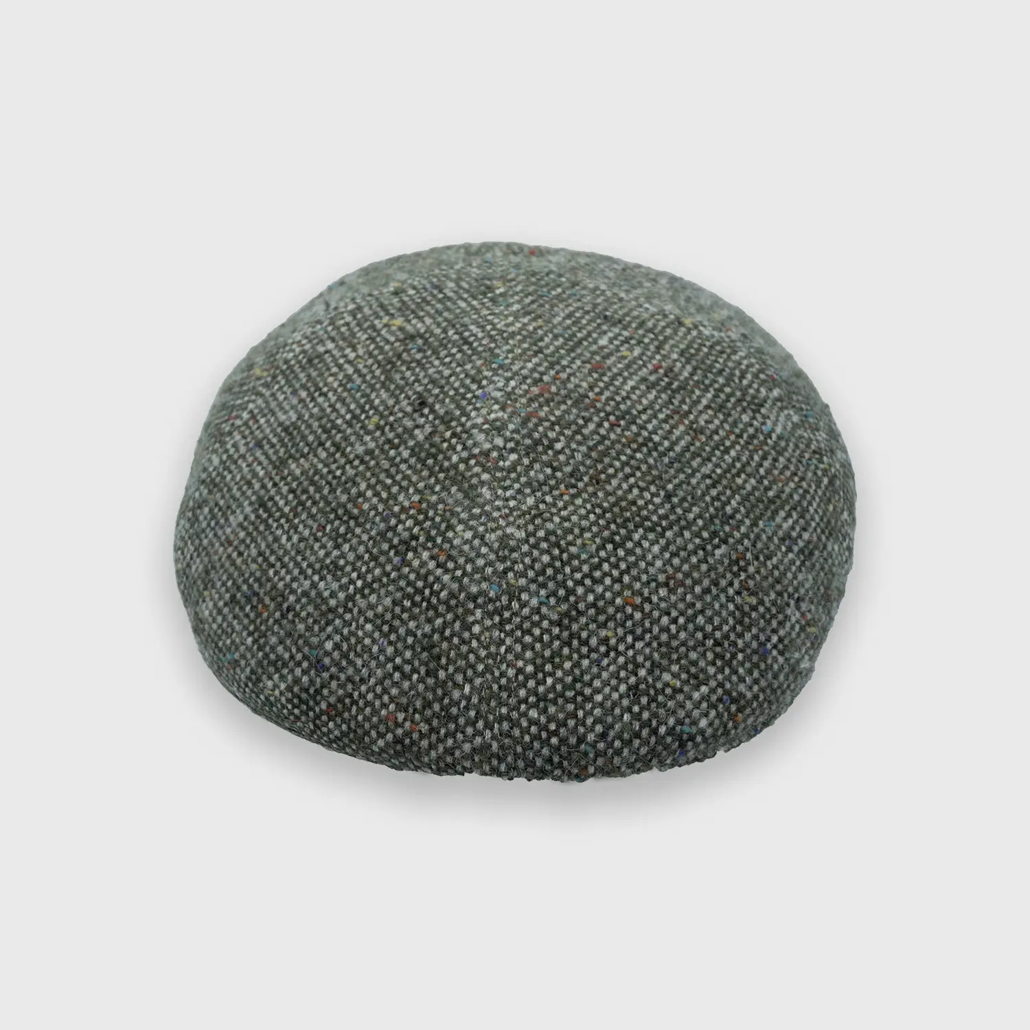 Speckled green wool cap by Alfonso D'este on Harbor of Men, front