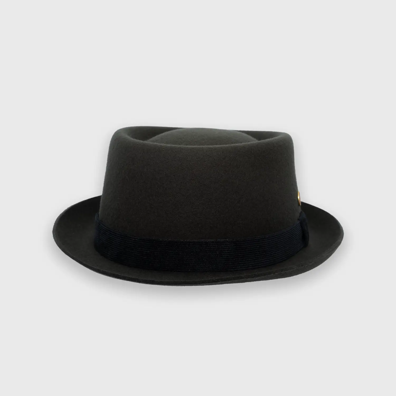 Porkpietaupe grijs van het merk Mayser op de webshop van Harbor of men voorkant.