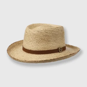 The gambler in raffia, Stetson