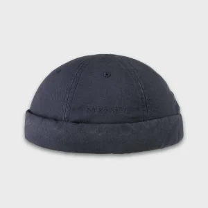 Bonnet docker bleu marine de la marque Stetson.