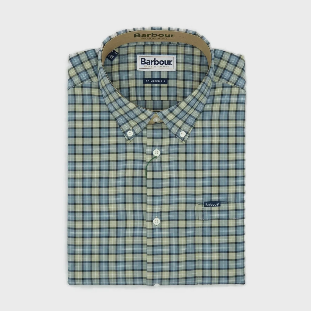 Chemise à manches longues à carreaux bleu herbe, de la marque Barbour.